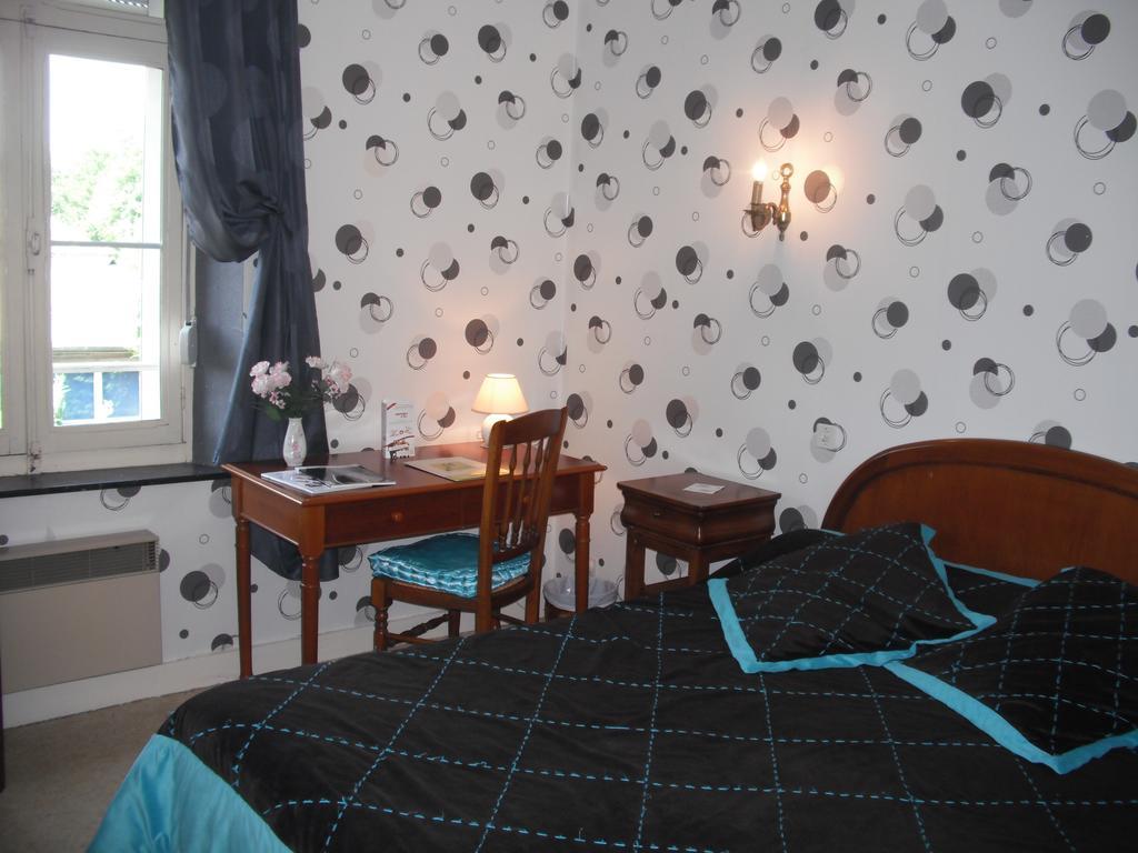 Hotel Le Clos Du Montvinage Étréaupont Δωμάτιο φωτογραφία