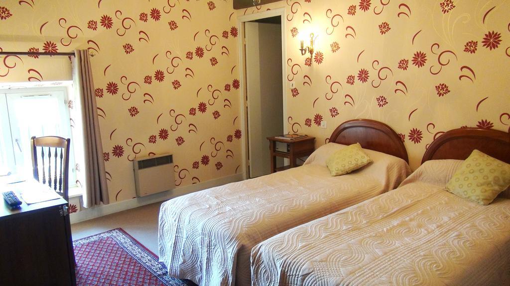 Hotel Le Clos Du Montvinage Étréaupont Δωμάτιο φωτογραφία