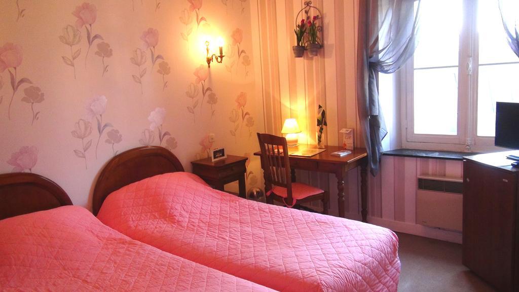 Hotel Le Clos Du Montvinage Étréaupont Δωμάτιο φωτογραφία