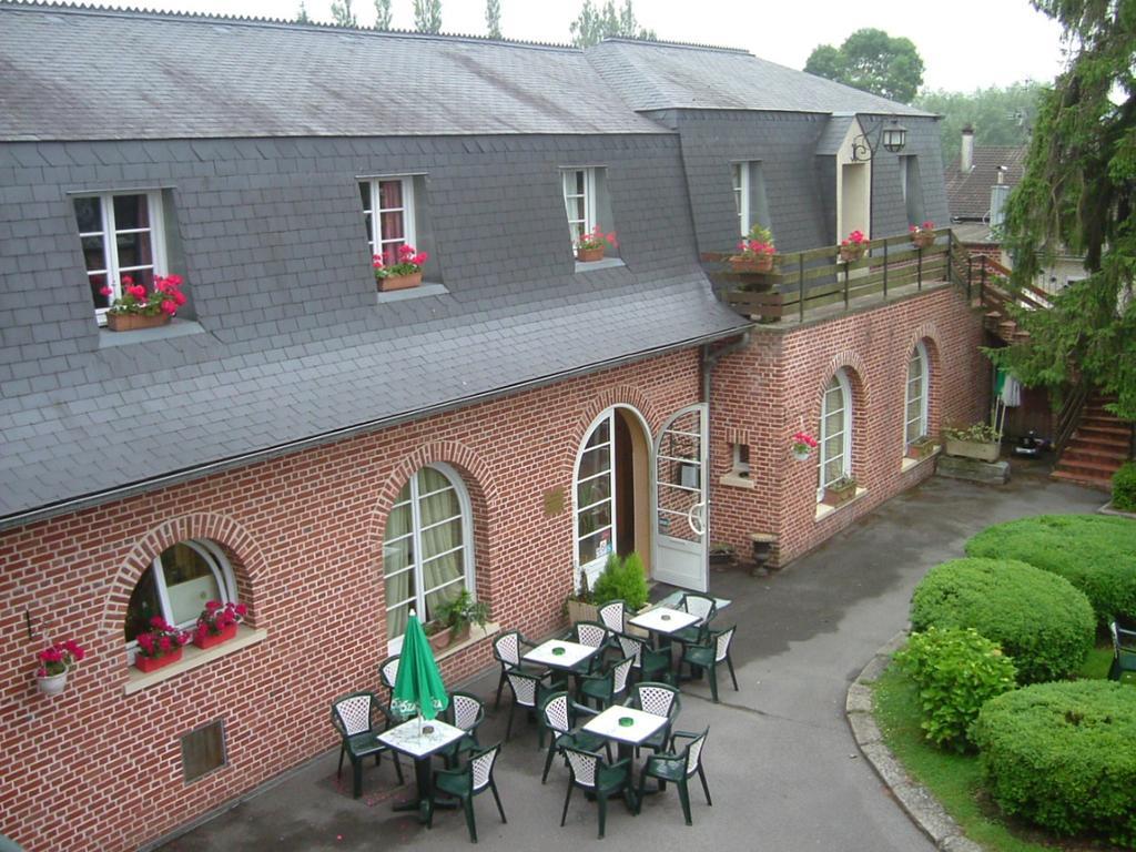 Hotel Le Clos Du Montvinage Étréaupont Εξωτερικό φωτογραφία