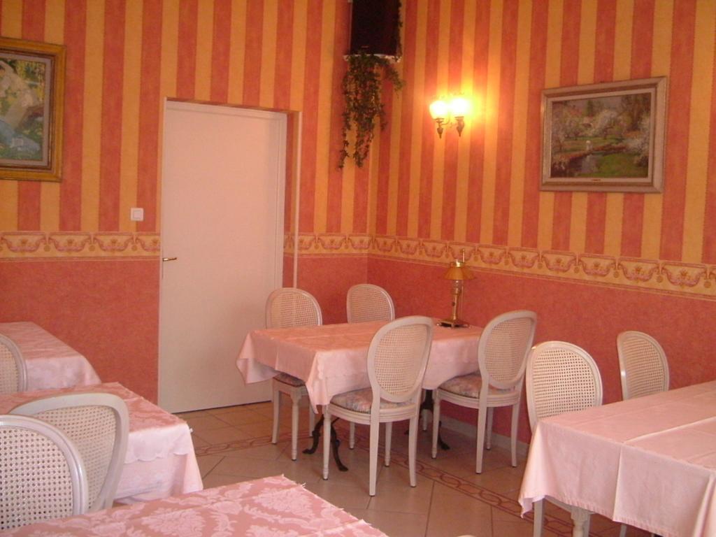 Hotel Le Clos Du Montvinage Étréaupont Εξωτερικό φωτογραφία