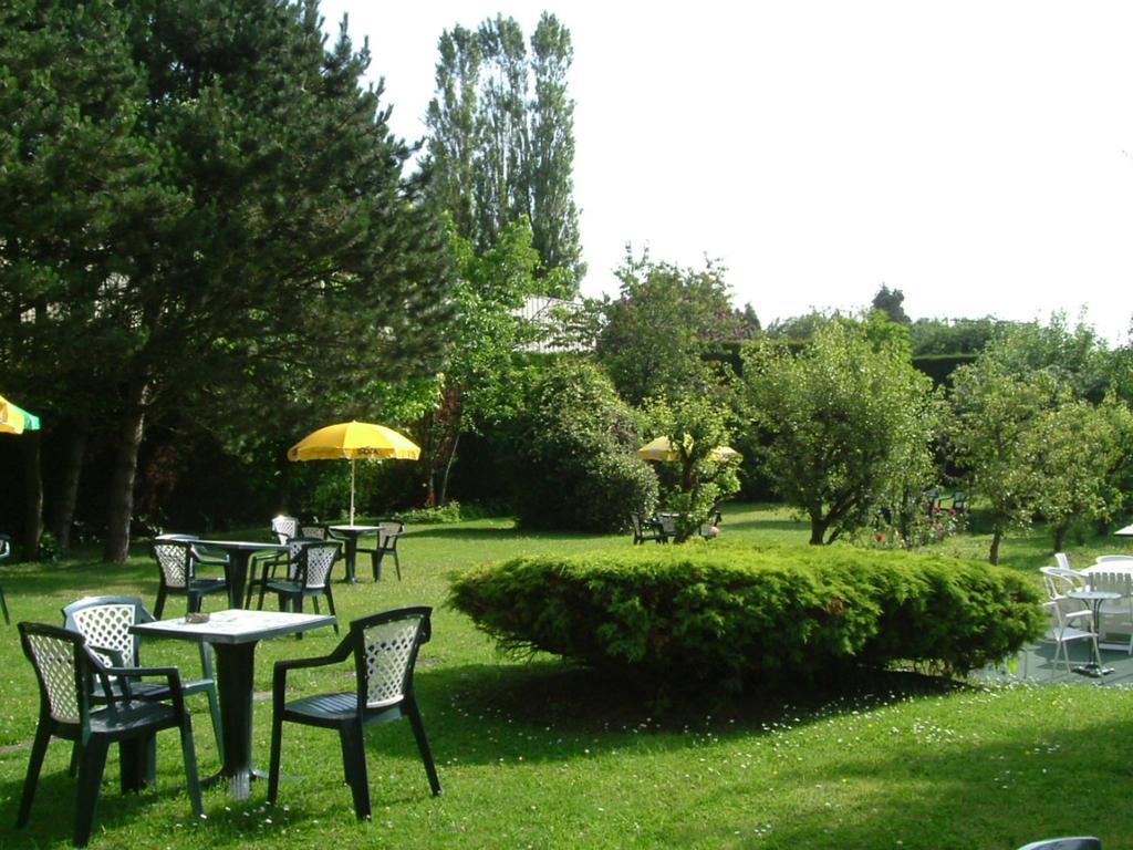 Hotel Le Clos Du Montvinage Étréaupont Εξωτερικό φωτογραφία